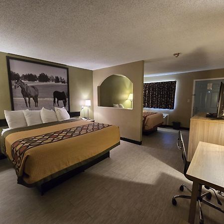 Super 8 By Wyndham Arkadelphia Caddo Valley Area Eksteriør bilde