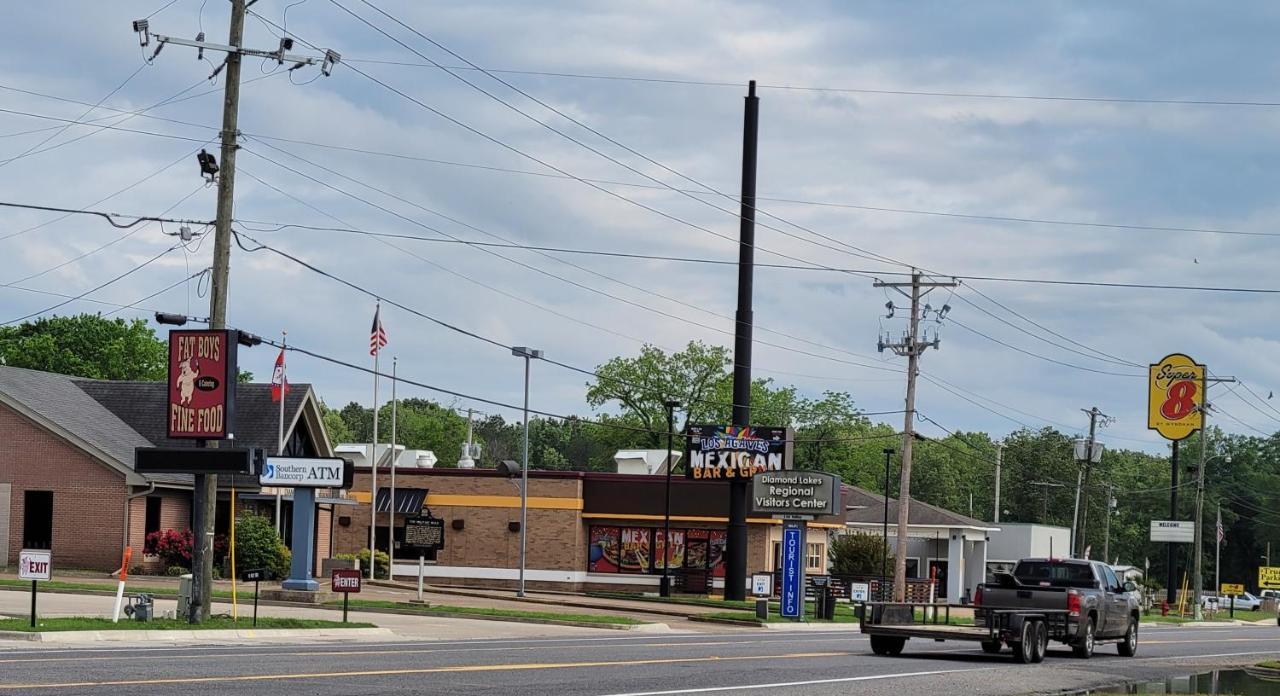 Super 8 By Wyndham Arkadelphia Caddo Valley Area Eksteriør bilde