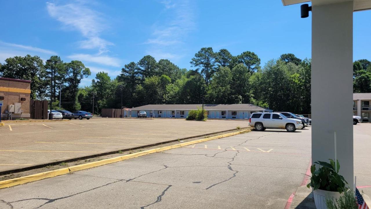 Super 8 By Wyndham Arkadelphia Caddo Valley Area Eksteriør bilde