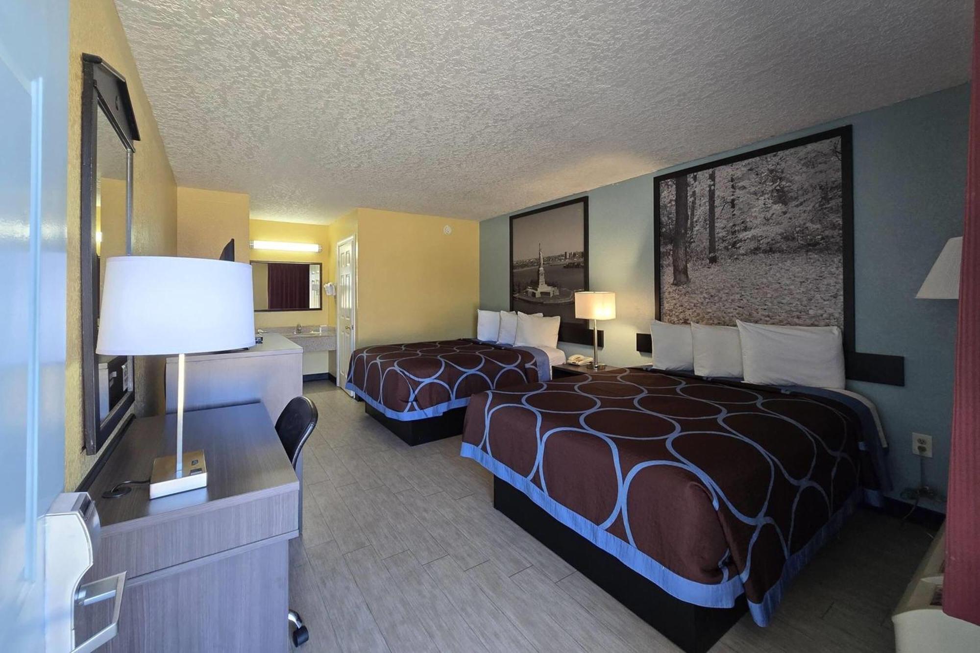 Super 8 By Wyndham Arkadelphia Caddo Valley Area Eksteriør bilde